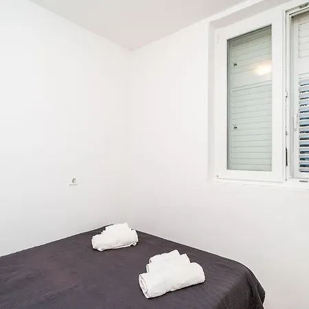 Depozit Διαμέρισμα Ντουμπρόβνικ
